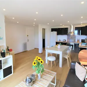  Appartement Joli T2 neuf dans résidence calme vue mer parking